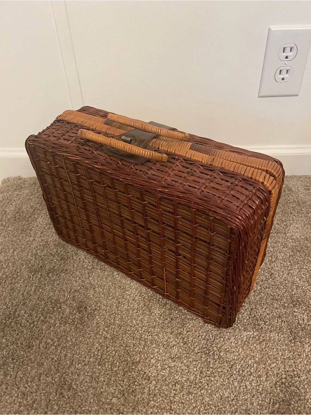 Woven Rattan Storage Basket with Handle - Brown picnic basket 13.5 L X 8 W X 5 H
